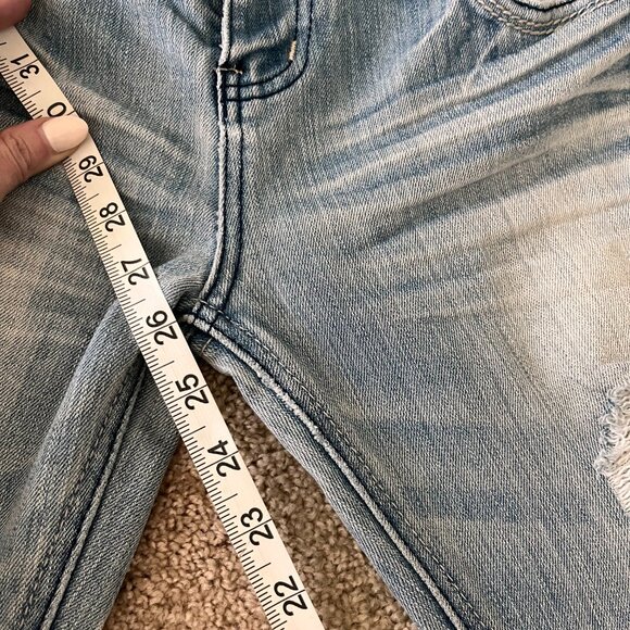 Almost Famous Distressed Low-Rise Straight Leg Jeans | Size 7 Juniors - Picture 3 of 7